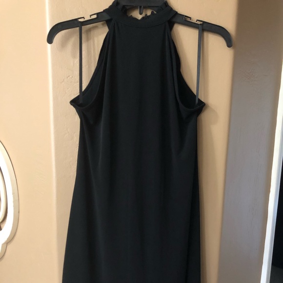 Fabulous Black Dress for Girls Night - Picture 2 of 7